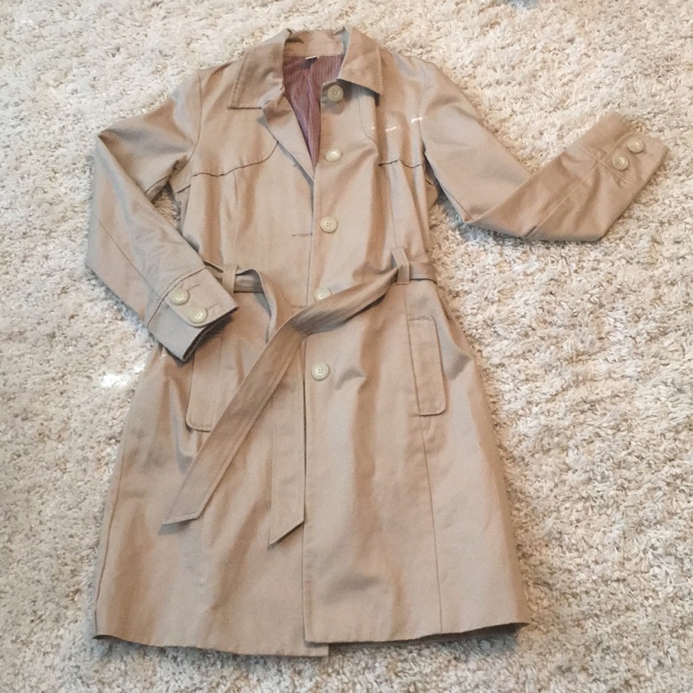 Trench coat